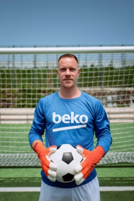 BENEDICT MEYER ZU STROHE